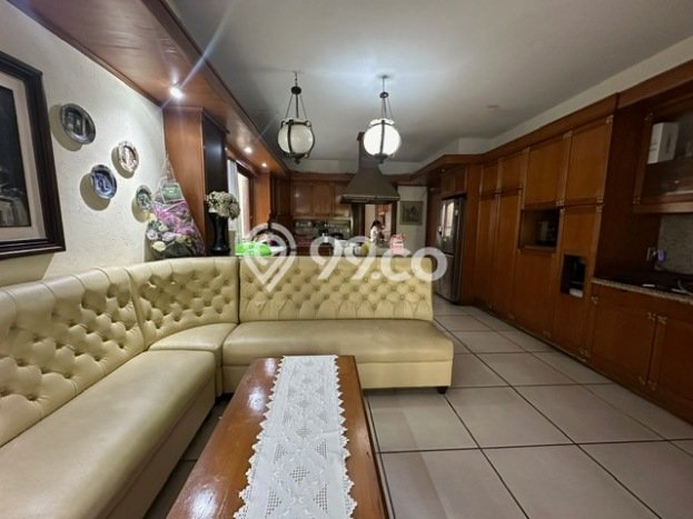 Hunian Mewah LB 1075m2 Siap Pakai Desain Elegan di Kemang, Jakarta Selatan Hunian Mewah LB 1075m2 Siap Pakai Desain Elegan di Kemang, Jakarta Selatan