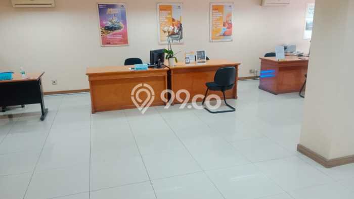Disewakan Ruko di Kawasan Ramai Pangeran Jayakarta Luas 240m2 Disewakan Ruko di Kawasan Ramai Pangeran Jayakarta Luas 240m2