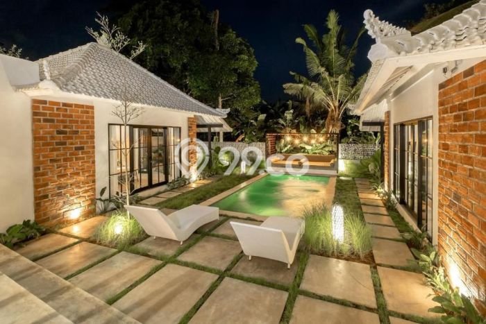 For Sale Vila di , Area 260m2m², Posisi Premium For Sale Vila di , Area 260m2m², Posisi Premium