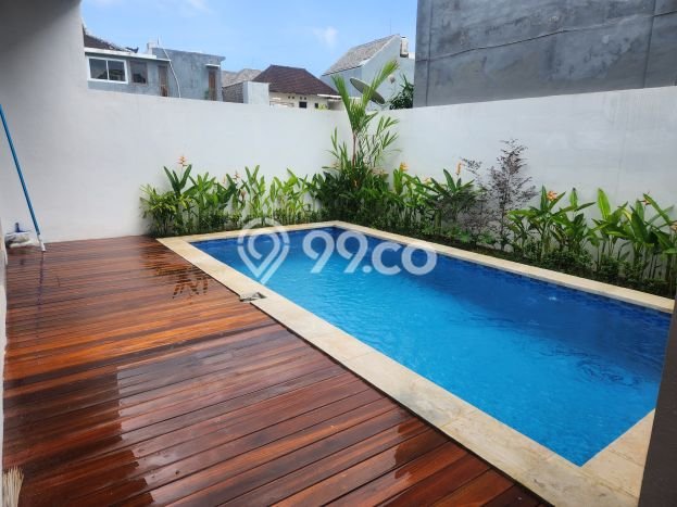 Vila Strategis di , Ukuran 144m2m², Area Nyaman untuk Anda Vila Strategis di , Ukuran 144m2m², Area Nyaman untuk Anda