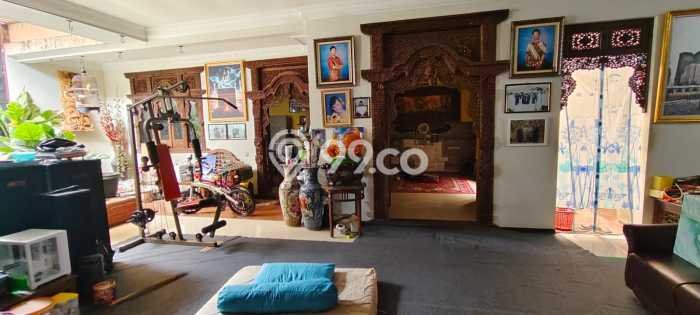Rumah Modern Minimalis 2 KT Bisa Langsung Pindah di Semarang Selatan Rumah Modern Minimalis 2 KT Bisa Langsung Pindah di Semarang Selatan