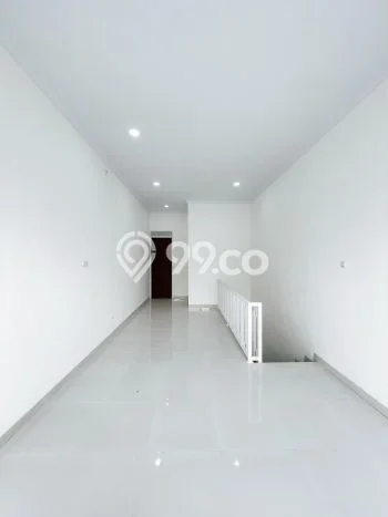 LOKASI STRATEGIS! Ruko Kawasan , Luas 100m2m², Jalan Strategis LOKASI STRATEGIS! Ruko Kawasan , Luas 100m2m², Jalan Strategis
