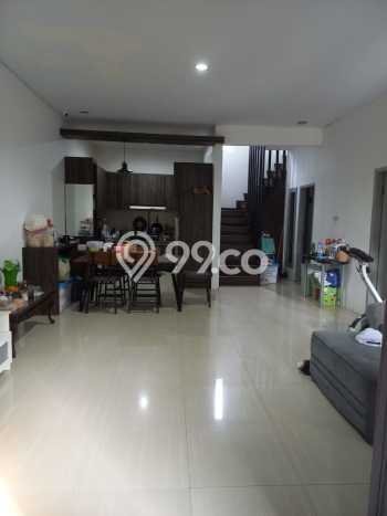 Rumah Menguntungkan di Buah Batu, Dekat Kawasan Bisnis, Bandung - LT 135m² Rumah Menguntungkan di Buah Batu, Dekat Kawasan Bisnis, Bandung - LT 135m²