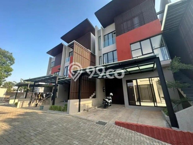 PROMO SPESIAL! Rumah Siap Huni di Cibeunying, Bandung, Luas 110m² LB 145m² PROMO SPESIAL! Rumah Siap Huni di Cibeunying, Bandung, Luas 110m² LB 145m²