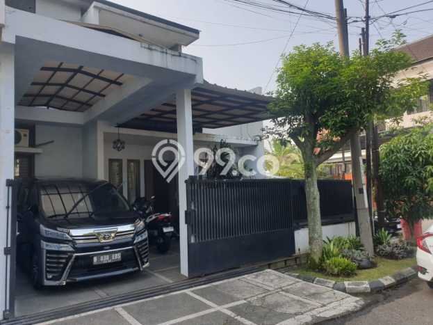 FEATURED! Rumah Asri area Batununggal, Luas 162m² LB 200m² FEATURED! Rumah Asri area Batununggal, Luas 162m² LB 200m²