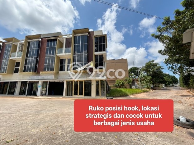 Ruko Dijual di Batam LT 123m2 & LB 306m2 Lokasi Terbaik! Ruko Dijual di Batam LT 123m2 & LB 306m2 Lokasi Terbaik!