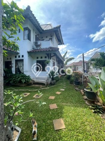 Rumah Mewah Dijual LT 270m2 di Ciputat Timur, Tangerang Selatan Rumah Mewah Dijual LT 270m2 di Ciputat Timur, Tangerang Selatan