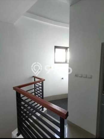 Jual Rumah Bagus Siap Huni LB 65m2 di Ciracas, Jakarta Timur Jual Rumah Bagus Siap Huni LB 65m2 di Ciracas, Jakarta Timur