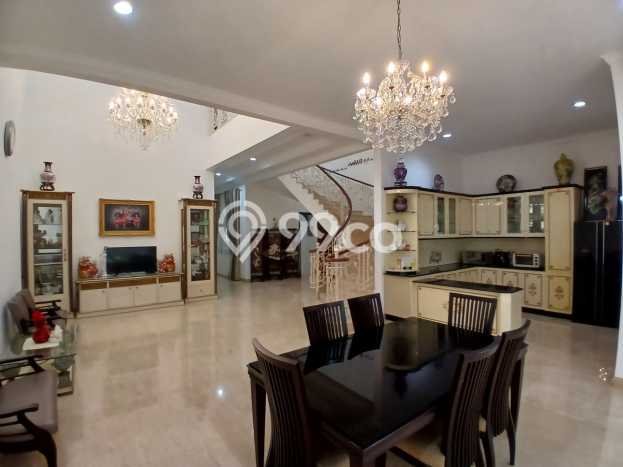 Hot Offer Hunian Premium Ideal dan Luas di Kebayoran Baru, Jakarta Selatan Hot Offer Hunian Premium Ideal dan Luas di Kebayoran Baru, Jakarta Selatan