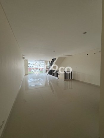 Ruko untuk Disewa di Pusat Tangerang Luas Bangunan 268m2 Ruko untuk Disewa di Pusat Tangerang Luas Bangunan 268m2