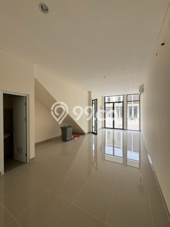 Ruko Disewa di Tangerang dengan LB 110m2 Area Komersial Ramai Ruko Disewa di Tangerang dengan LB 110m2 Area Komersial Ramai