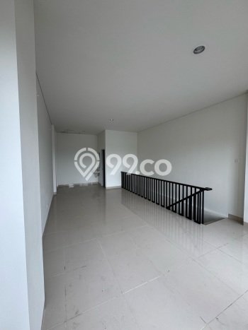 Unit Ruko disewakan di BSD Tangerang Selatan dengan LT 41m2 / LB 127m2 Unit Ruko disewakan di BSD Tangerang Selatan dengan LT 41m2 / LB 127m2