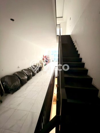 Paling Diincar! Ruko Dijual di Surabaya Kota Harga Kompetitif Paling Diincar! Ruko Dijual di Surabaya Kota Harga Kompetitif