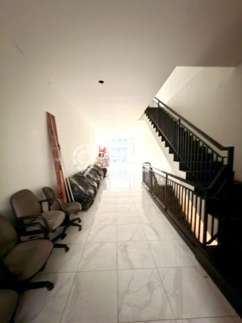 Paling Diincar! Ruko Dijual di Surabaya Kota Harga Kompetitif Paling Diincar! Ruko Dijual di Surabaya Kota Harga Kompetitif