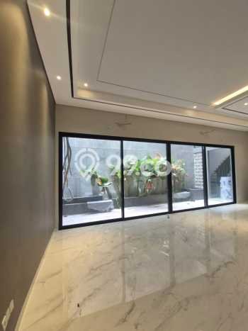 Dijual Rumah Luas Megah Dengan View Cantik di Surabaya Kota, Surabaya Dijual Rumah Luas Megah Dengan View Cantik di Surabaya Kota, Surabaya