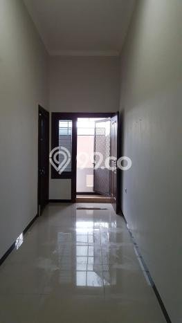 Rumah Modern 3 KT di Surabaya Kota Surabaya Unfurnished Rumah Modern 3 KT di Surabaya Kota Surabaya Unfurnished