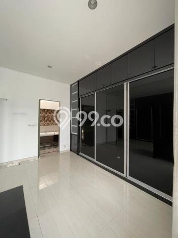 Rumah Luxury Modern Siap Huni di Surabaya Kota Surabaya Rumah Luxury Modern Siap Huni di Surabaya Kota Surabaya