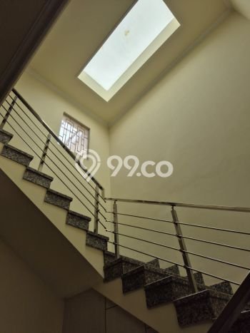 For Sale! Premium House LT 135m2 Desain Modern di Surabaya Kota For Sale! Premium House LT 135m2 Desain Modern di Surabaya Kota