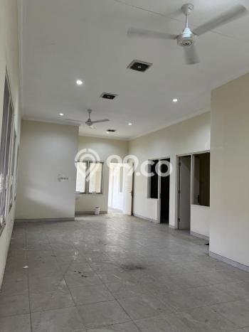 Ready to Use! Premium House LT 286m2 Desain Elegan di Surabaya Kota Ready to Use! Premium House LT 286m2 Desain Elegan di Surabaya Kota
