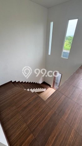 Rumah Elit LB 200m2 Siap Huni Desain Elegan di Surabaya Kota, Surabaya Rumah Elit LB 200m2 Siap Huni Desain Elegan di Surabaya Kota, Surabaya