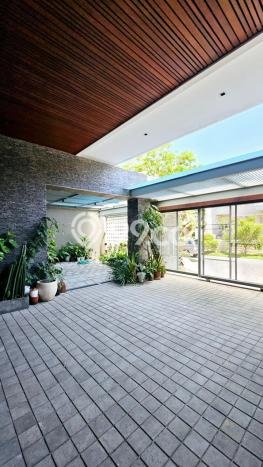 Rumah Luxury Modern Siap Huni di Surabaya Kota Surabaya Rumah Luxury Modern Siap Huni di Surabaya Kota Surabaya