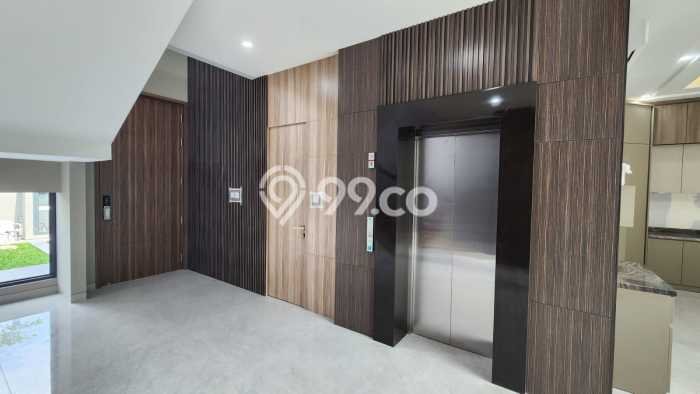 Jual Rumah Mewah Elegan Dengan View Cantik di Surabaya Kota, Surabaya Jual Rumah Mewah Elegan Dengan View Cantik di Surabaya Kota, Surabaya