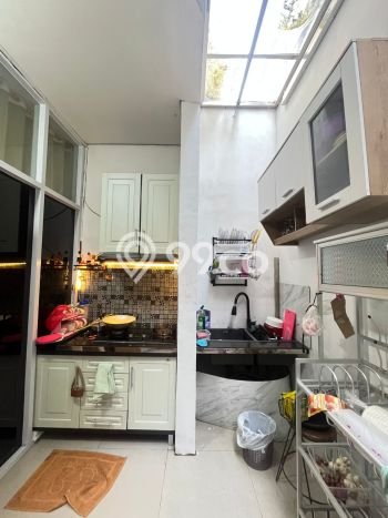Hunian Nyaman Asri 2 KT Siap Huni di Surabaya Kota Surabaya Hunian Nyaman Asri 2 KT Siap Huni di Surabaya Kota Surabaya