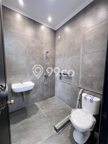 Rumah Luxury Modern Tanpa Renovasi di Surabaya Kota Surabaya Rumah Luxury Modern Tanpa Renovasi di Surabaya Kota Surabaya