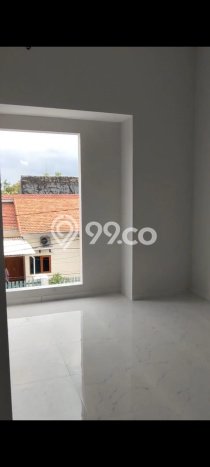 Jual Rumah Eksklusif 3 KT di Surabaya Kota, Surabaya Jual Rumah Eksklusif 3 KT di Surabaya Kota, Surabaya