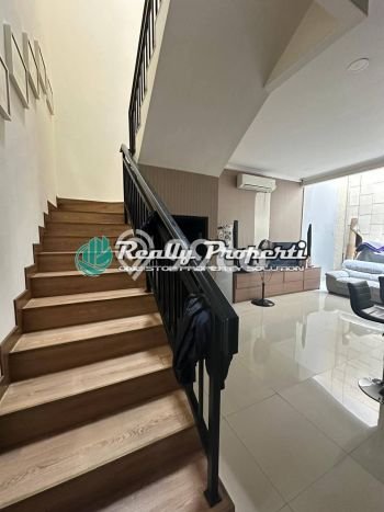 For Sale! Premium House LT 127m2 Desain Elegan di Jatimakmur For Sale! Premium House LT 127m2 Desain Elegan di Jatimakmur