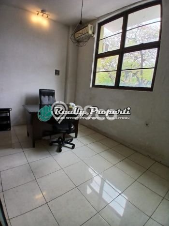 Untuk Dijual Ruko di Medan Satria Bekasi LT 30m2 / LB 60m2 Untuk Dijual Ruko di Medan Satria Bekasi LT 30m2 / LB 60m2