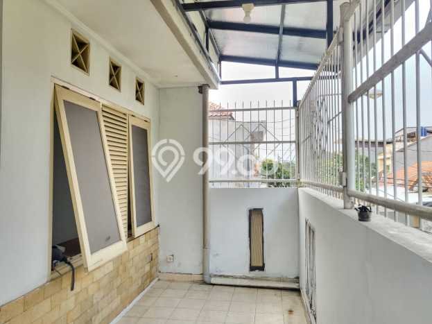 Rumah Modern 3 KT di Taman Holis Indah Bandung Unfurnished Rumah Modern 3 KT di Taman Holis Indah Bandung Unfurnished