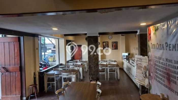 Untuk Dijual! Komersial di Sarijadi Bandung LT 165m2 / LB 200m2 Kawasan Bisnis Untuk Dijual! Komersial di Sarijadi Bandung LT 165m2 / LB 200m2 Kawasan Bisnis