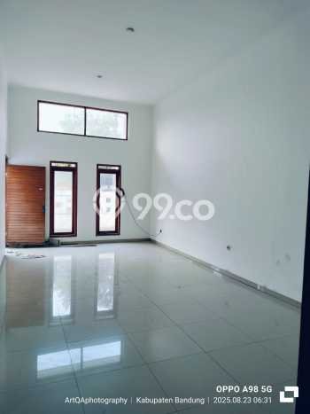 Dijual Rumah 2 Kamar Lokasi Ideal Bagus dan Strategis di Bojongsoang Dijual Rumah 2 Kamar Lokasi Ideal Bagus dan Strategis di Bojongsoang