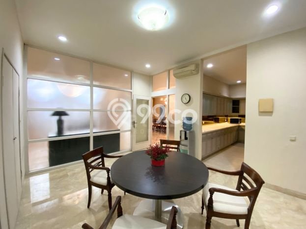 Sewa Rumah Strategis LT 835m2 / LB 1000m2 di Permata Hijau, Jakarta Selatan Sewa Rumah Strategis LT 835m2 / LB 1000m2 di Permata Hijau, Jakarta Selatan