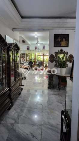 Dijual Rumah Premium dengan Fasilitas Sekitar Lengkap di Kebon Jeruk, Jakarta Barat Dijual Rumah Premium dengan Fasilitas Sekitar Lengkap di Kebon Jeruk, Jakarta Barat