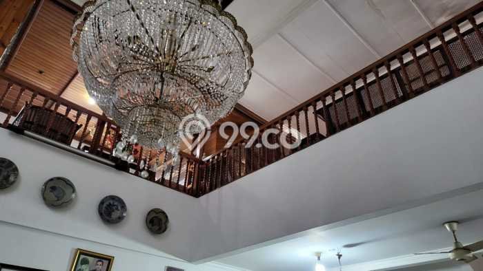 Dijual Rumah Premium dengan Fasilitas Sekitar Lengkap di Kebon Jeruk, Jakarta Barat Dijual Rumah Premium dengan Fasilitas Sekitar Lengkap di Kebon Jeruk, Jakarta Barat