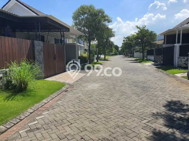 Hunian Cantik Modern Lb 135m2 di Gedangan, Sidoarjo Hunian Cantik Modern Lb 135m2 di Gedangan, Sidoarjo
