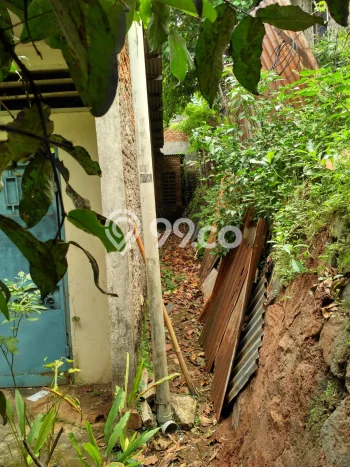 Siap Huni Rumah Mewah 3 Kamar di Pancoran Dekat ke Mana Pun Siap Huni Rumah Mewah 3 Kamar di Pancoran Dekat ke Mana Pun