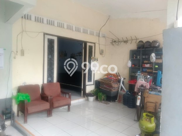 Dijual Rumah 5 Kamar Lokasi Strategis Bagus dan Strategis di Rungkut Dijual Rumah 5 Kamar Lokasi Strategis Bagus dan Strategis di Rungkut