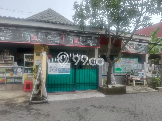 Dijual Rumah 5 Kamar Lokasi Strategis Bagus dan Strategis di Rungkut Dijual Rumah 5 Kamar Lokasi Strategis Bagus dan Strategis di Rungkut