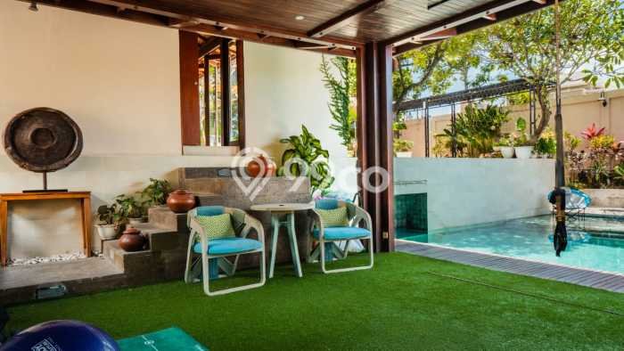 FOR SALE! Vila Kawasan , Luas 823m2m², Posisi Strategis FOR SALE! Vila Kawasan , Luas 823m2m², Posisi Strategis
