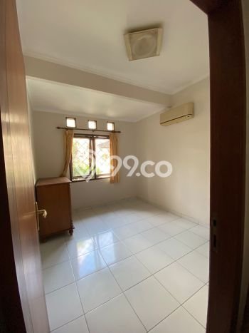 Hot Offer Hunian Premium Ideal dan Luas di Wiyung, Surabaya Hot Offer Hunian Premium Ideal dan Luas di Wiyung, Surabaya