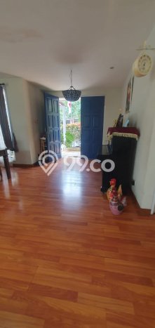 Rumah Mewah LB 185m2 Siap Pakai Desain Elegan di Bintaro, Tangerang Selatan Rumah Mewah LB 185m2 Siap Pakai Desain Elegan di Bintaro, Tangerang Selatan