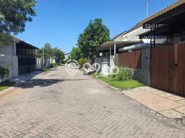 Hunian Cantik Modern Lb 135m2 di Gedangan, Sidoarjo Hunian Cantik Modern Lb 135m2 di Gedangan, Sidoarjo