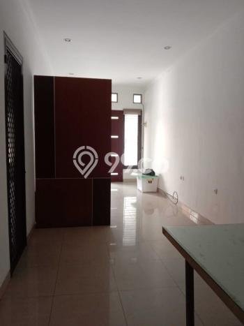 Rumah Modern Cantik 2 Kamar Bisa Langsung Pindah di Kelapa Gading Rumah Modern Cantik 2 Kamar Bisa Langsung Pindah di Kelapa Gading