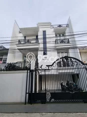 Disewakan segera hunian minimalis strategis 4 Kamar di Kelapa Gading, Jakarta Utara Disewakan segera hunian minimalis strategis 4 Kamar di Kelapa Gading, Jakarta Utara