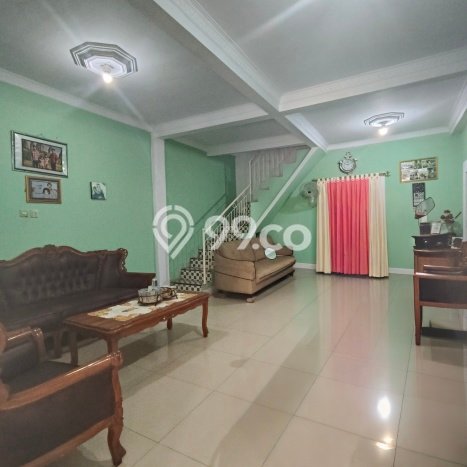 For Sale Hunian Rumah Terawat 5 KT di Semper, Jakarta Utara For Sale Hunian Rumah Terawat 5 KT di Semper, Jakarta Utara