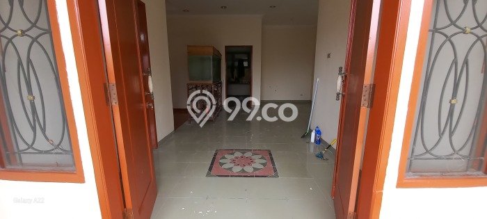 For Sale Rumah 4 Kamar Lokasi Ideal Bagus dan Strategis di Sawangan For Sale Rumah 4 Kamar Lokasi Ideal Bagus dan Strategis di Sawangan