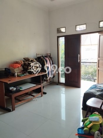 Rumah Strategis Minimalis Lb 180m2 di Pancoran Mas, Depok Rumah Strategis Minimalis Lb 180m2 di Pancoran Mas, Depok